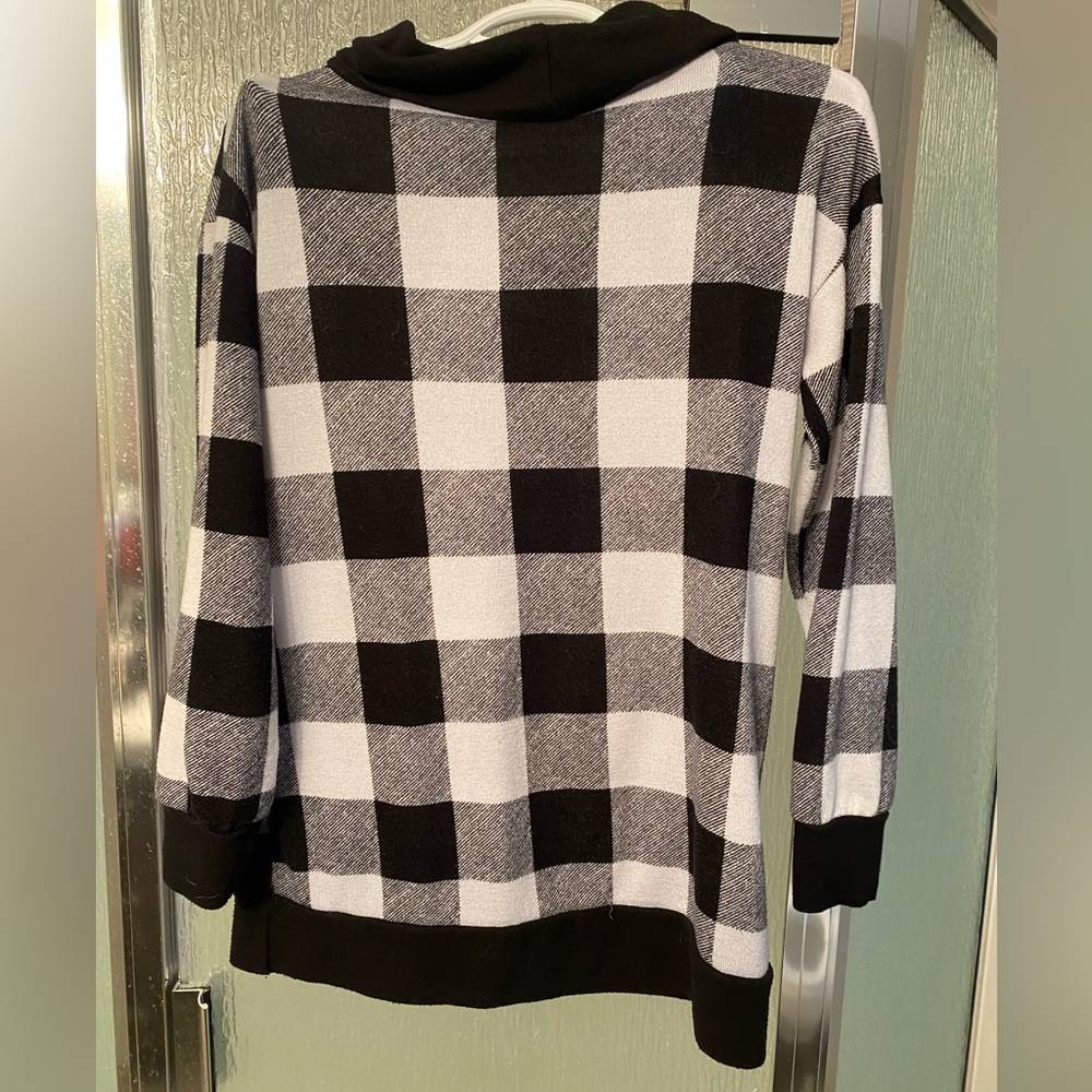 White Birch Womens Geometric Black White Turtle Neck Sweater Size M